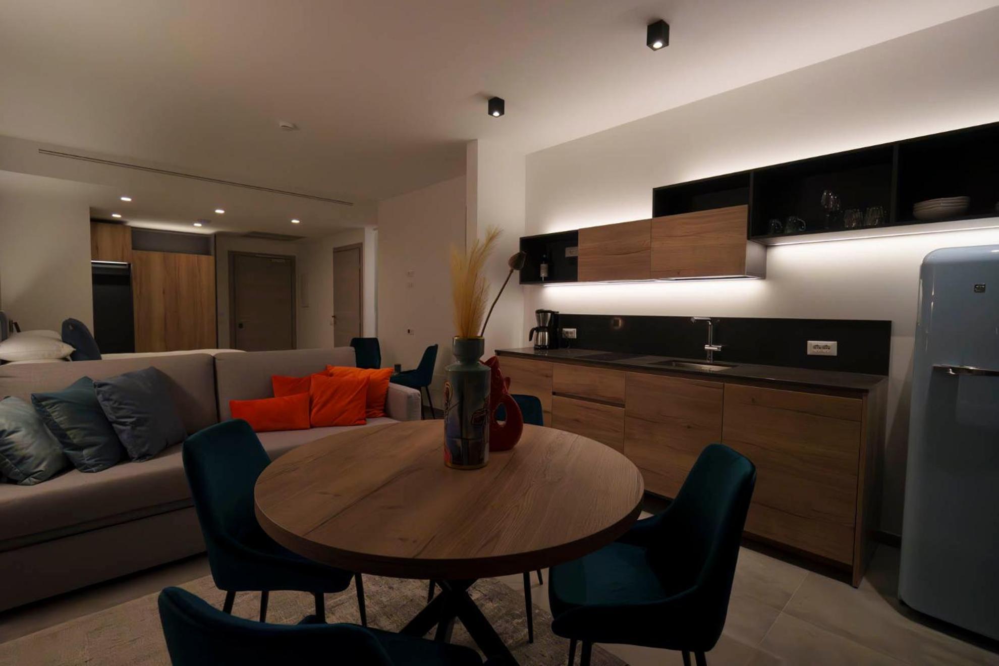 Attilio High Living Suites - Adults Only Торрі-дель-Бенако Екстер'єр фото